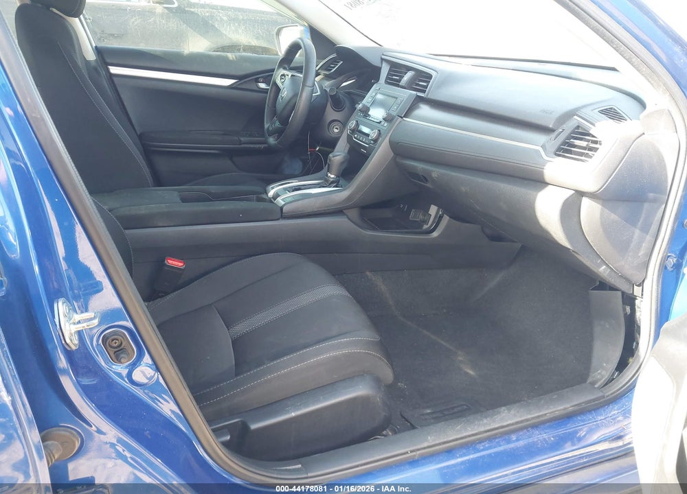 2020 HONDA CIVIC LX VIN: 2HGFC2F69LH556222