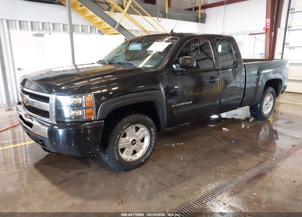 2010 CHEVROLET SILVERADO 1500 LT VIN: 1GCSKSE37AZ158978