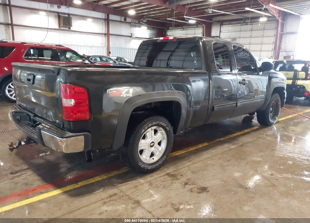 2010 CHEVROLET SILVERADO 1500 LT VIN: 1GCSKSE37AZ158978