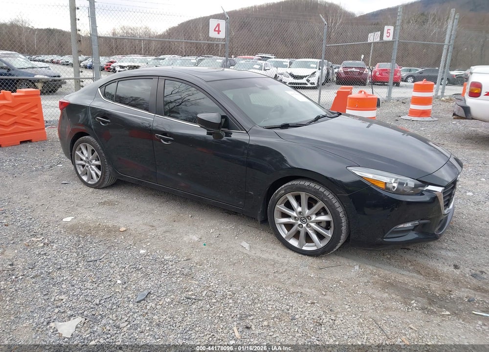 2017 MAZDA 3 TOURING VIN: 3MZBN1V7XHM132680