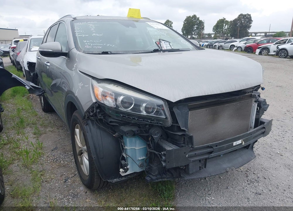 2017 KIA SORENTO 3.3L LX VIN: 5XYPG4A54HG291264