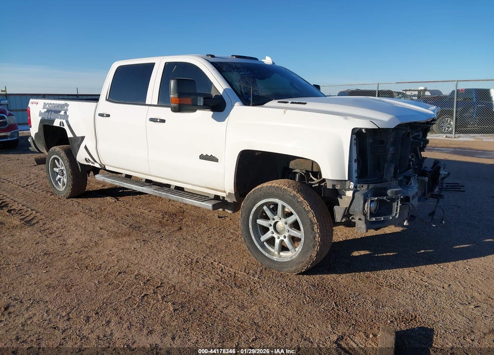 2015 CHEVROLET SILVERADO 2500HD HIGH COUNTRY VIN: 1GC1KXE82FF550005