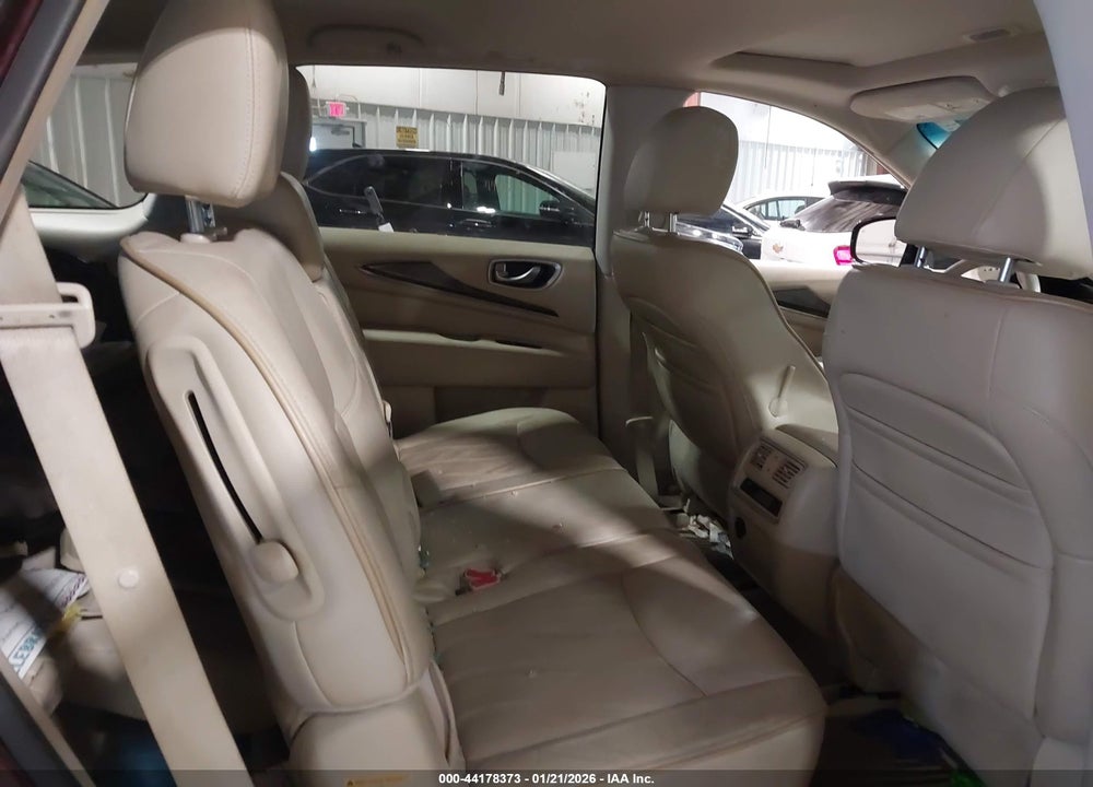2013 INFINITI JX35 VIN: 5N1AL0MM3DC302472