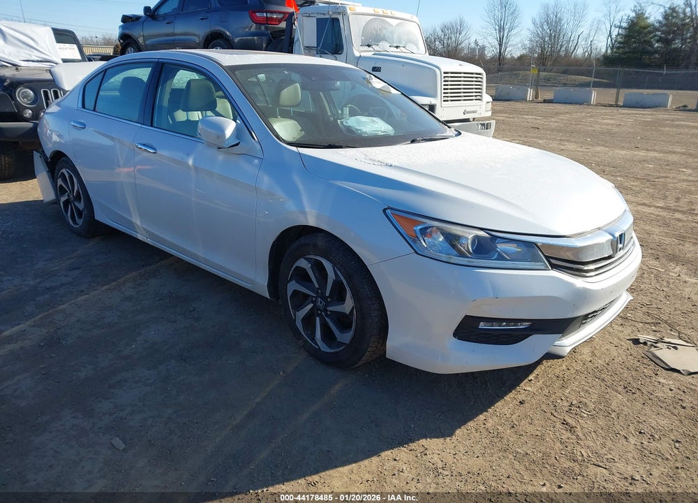 2017 HONDA ACCORD EX-L V6 VIN: 1HGCR3F07HA032883