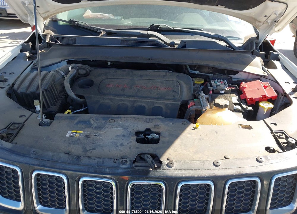 2019 JEEP COMPASS SPORT FWD VIN: 3C4NJCAB3KT715851