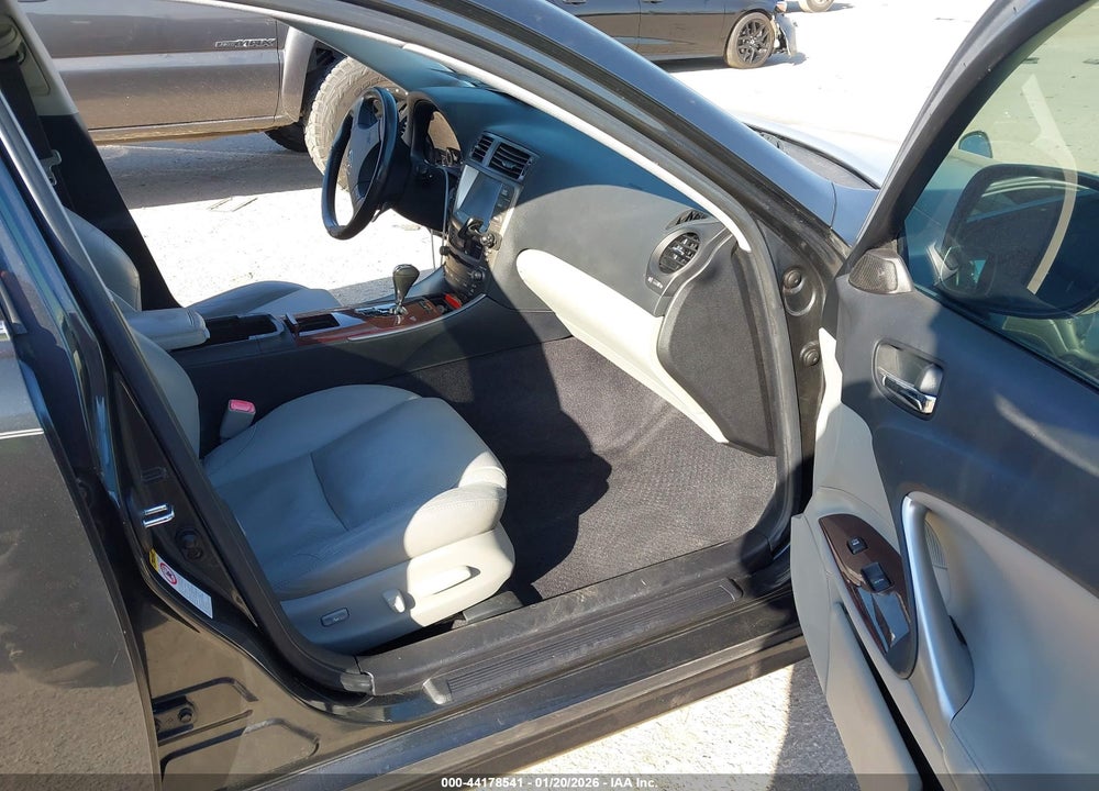 2006 LEXUS IS 250 VIN: JTHBK262062014483