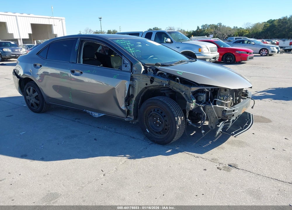 2018 TOYOTA COROLLA LE VIN: 5YFBURHE5JP809602