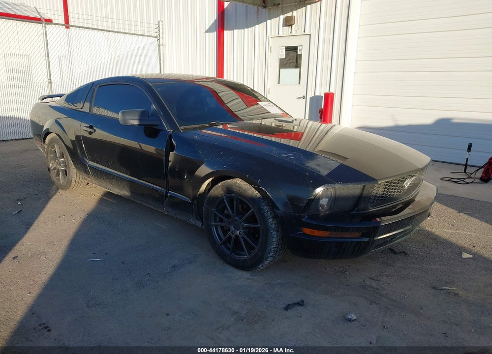 2005 FORD MUSTANG V6 DELUXE/V6 PREMIUM VIN: 1ZVFT80NX55135649