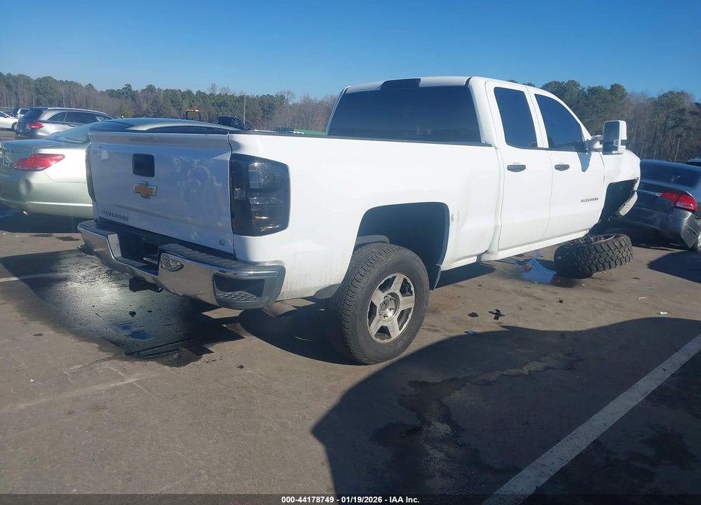 2014 CHEVROLET SILVERADO 1500 1LT VIN: 1GCVKREC5EZ138983