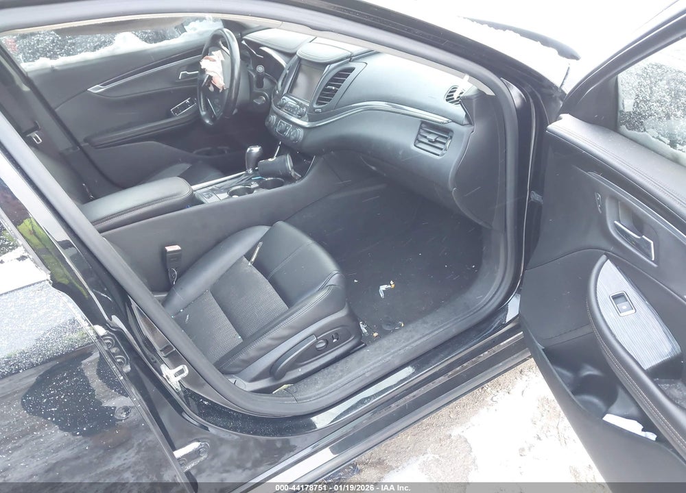 2017 CHEVROLET IMPALA 1LT VIN: 2G1105SAXH9167757