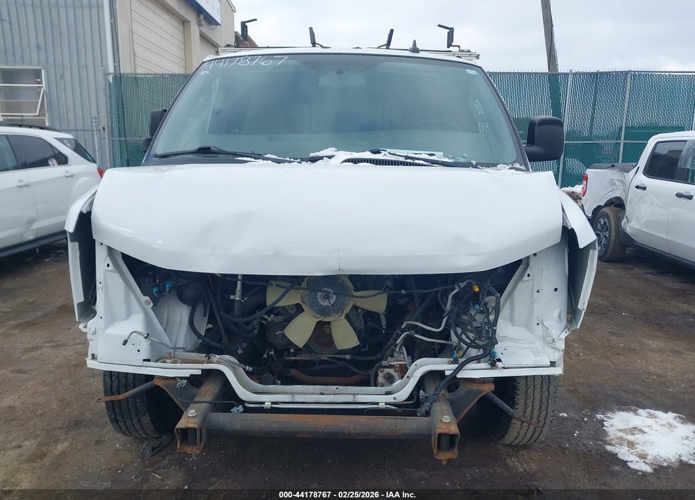 2018 CHEVROLET EXPRESS 2500 WORK VAN VIN: 1GCWGAFP8J1340850