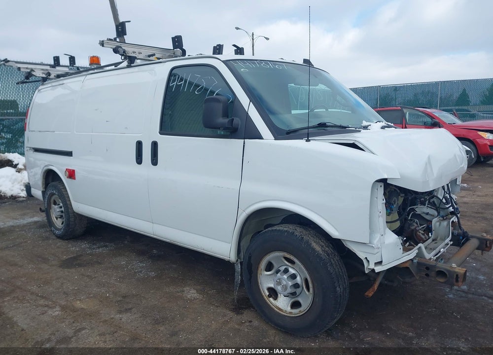 2018 CHEVROLET EXPRESS 2500 WORK VAN VIN: 1GCWGAFP8J1340850