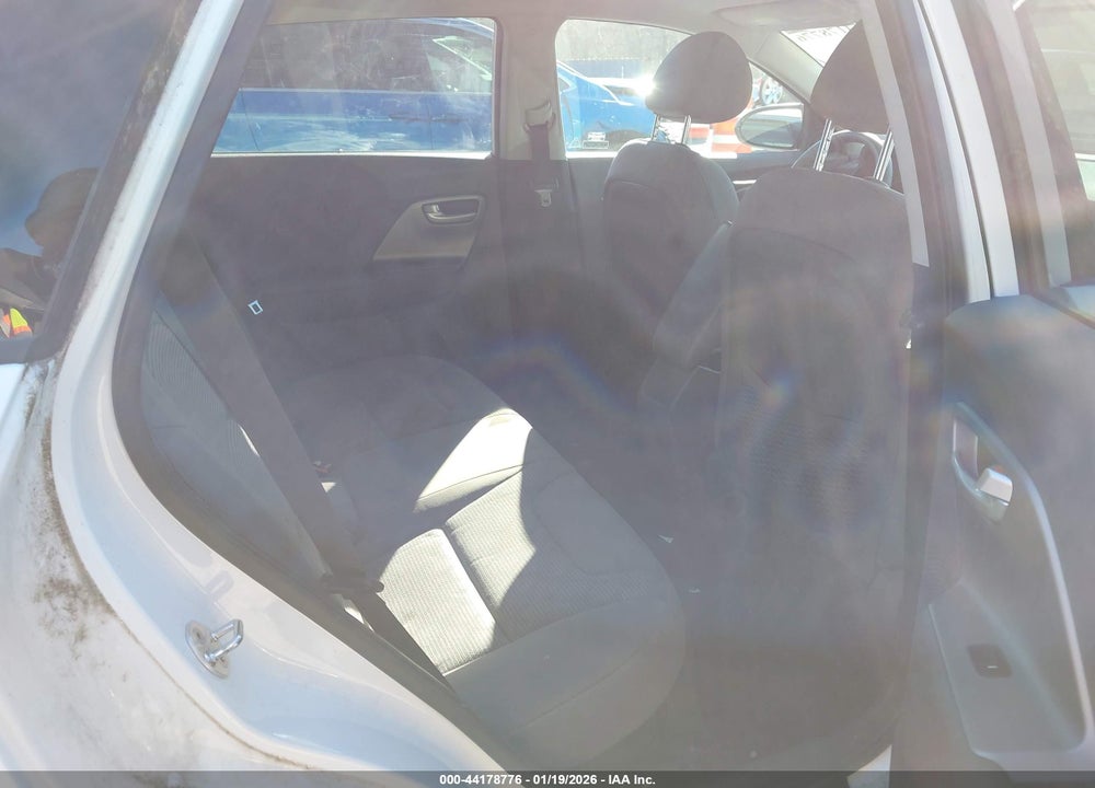2017 KIA NIRO LX VIN: KNDCB3LC5H5065066