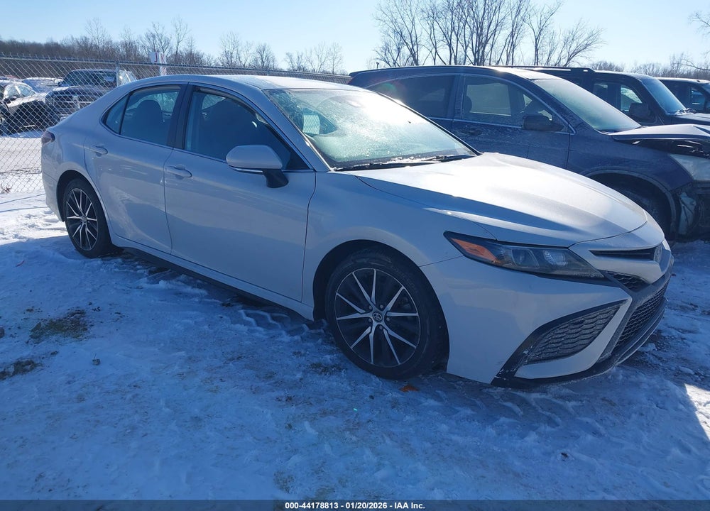 2022 TOYOTA CAMRY SE AWD VIN: 4T1T11BK3NU047467
