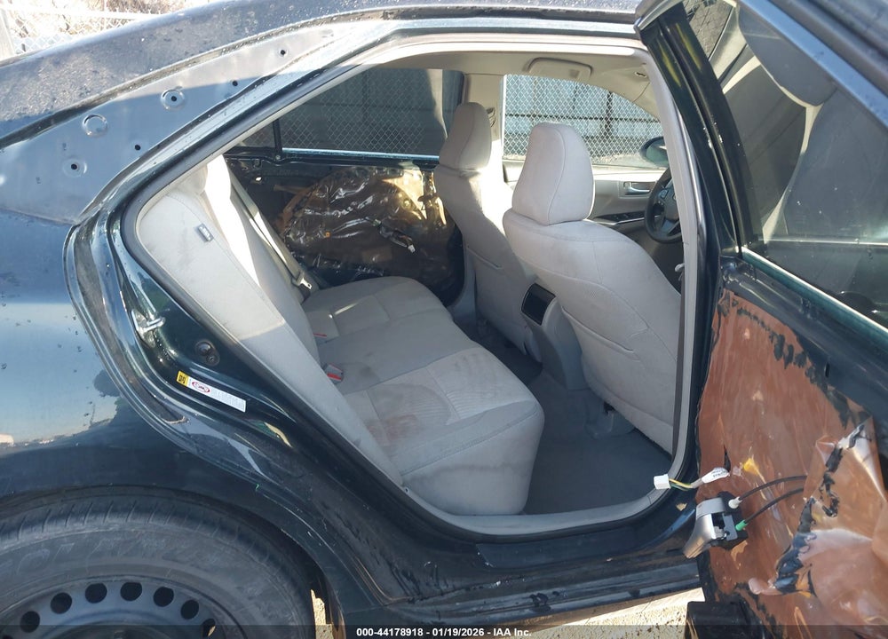 2017 TOYOTA CAMRY LE VIN: 4T1BF1FKXHU660861