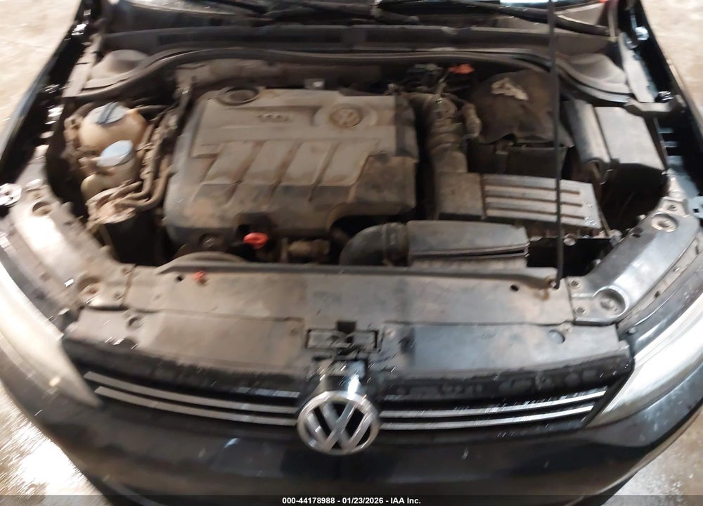 2013 VOLKSWAGEN JETTA 2.0L TDI VIN: 3VWLL7AJ8DM382217