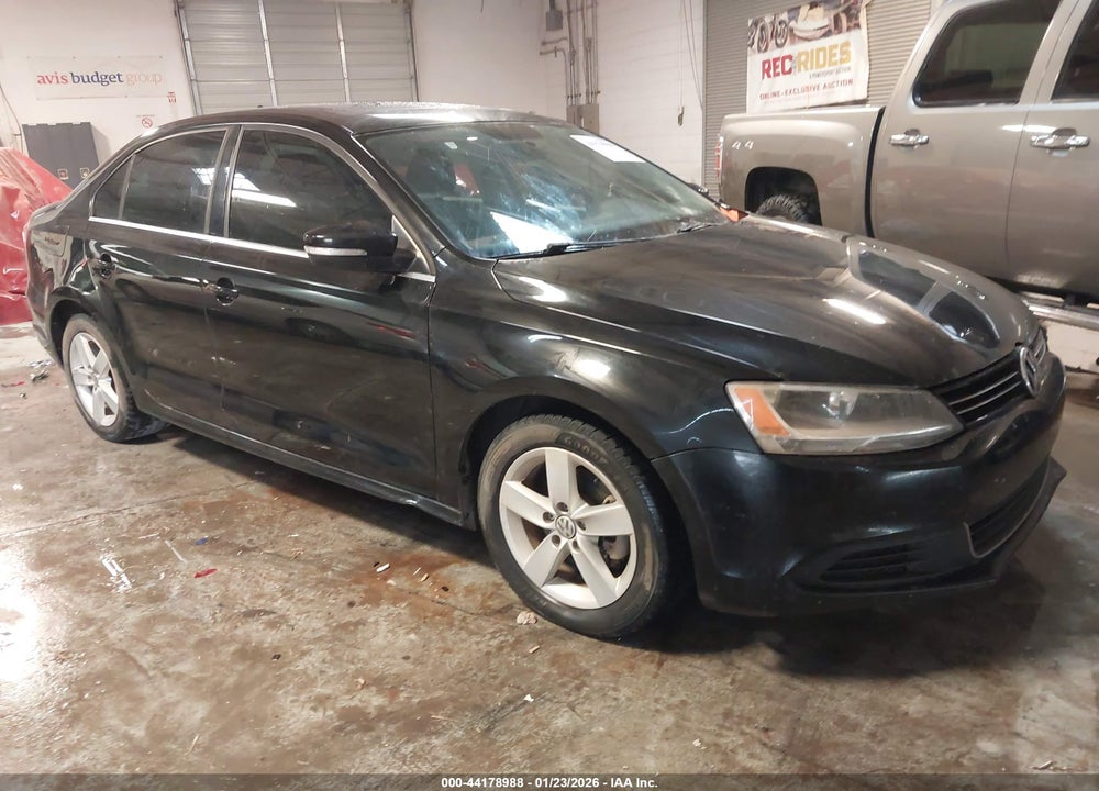 2013 VOLKSWAGEN JETTA 2.0L TDI VIN: 3VWLL7AJ8DM382217