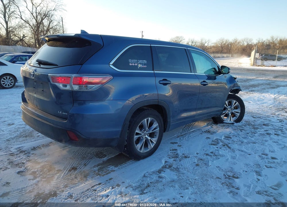 2016 TOYOTA HIGHLANDER LE PLUS V6 VIN: 5TDBKRFH0GS236031