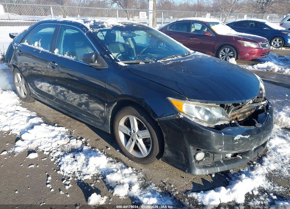 2013 TOYOTA CAMRY SE VIN: 4T1BF1FK7DU230666