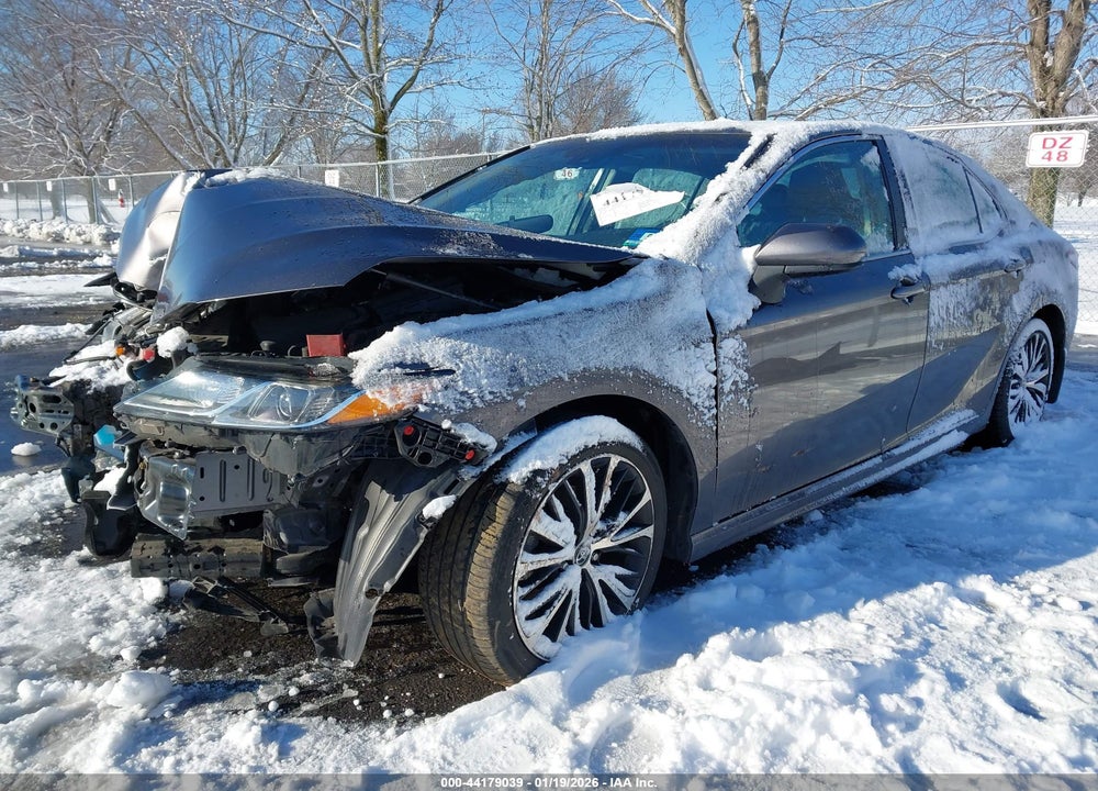 2020 TOYOTA CAMRY SE VIN: 4T1G11AK4LU915489
