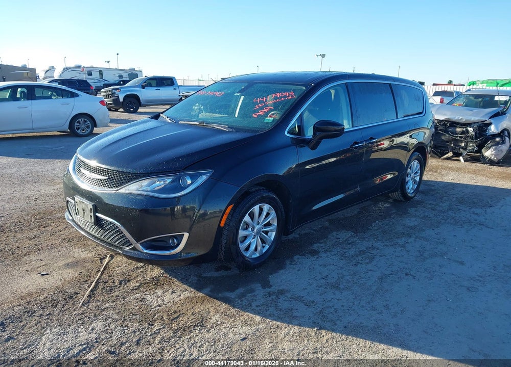 2019 CHRYSLER PACIFICA TOURING PLUS VIN: 2C4RC1FG2KR666374