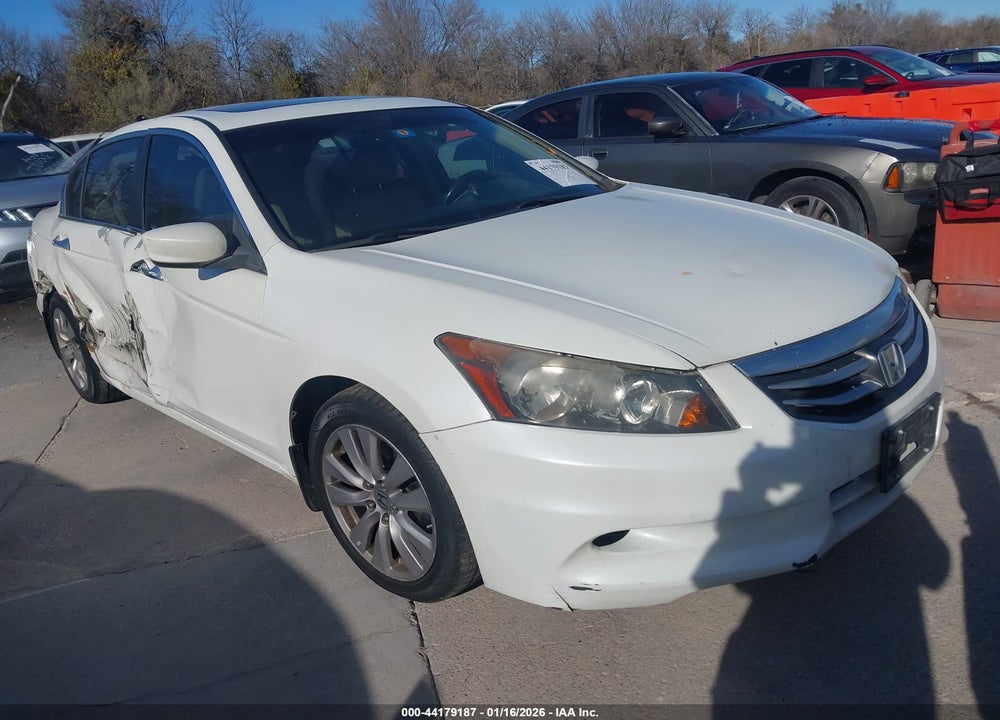 2011 HONDA ACCORD 3.5 EX-L VIN: 5KBCP3F80BB003316