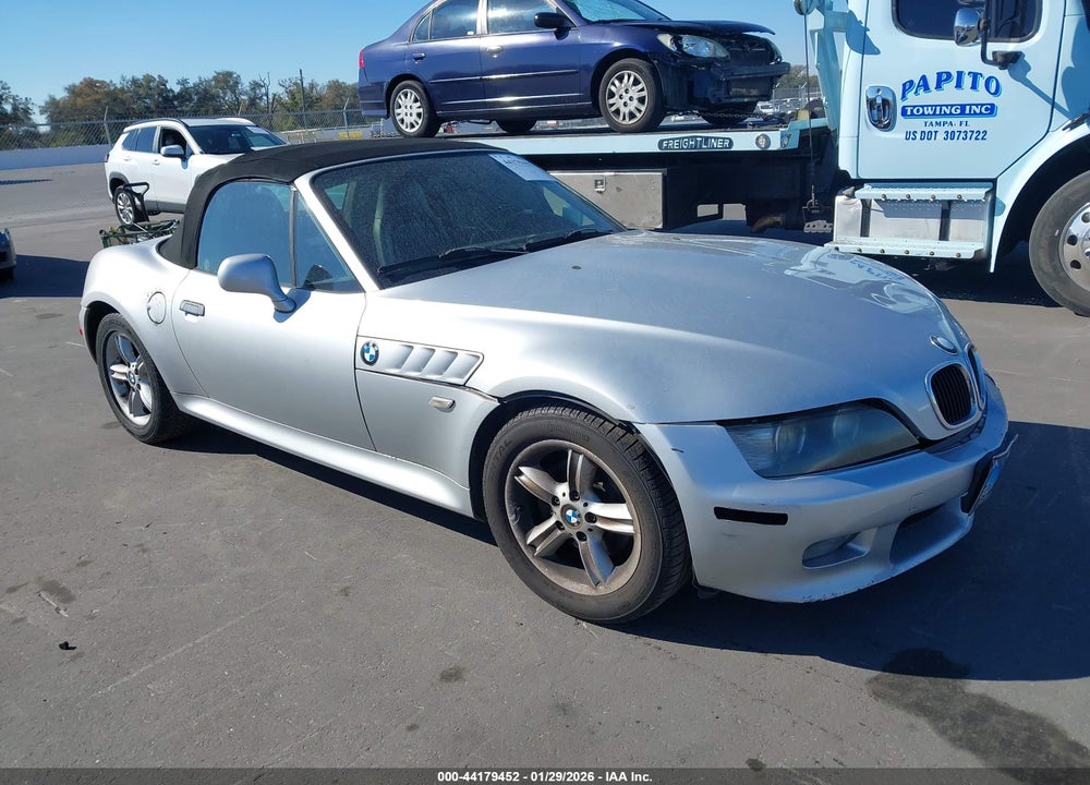 2000 BMW Z3 2.3 VIN: WBACH9347YLG18368