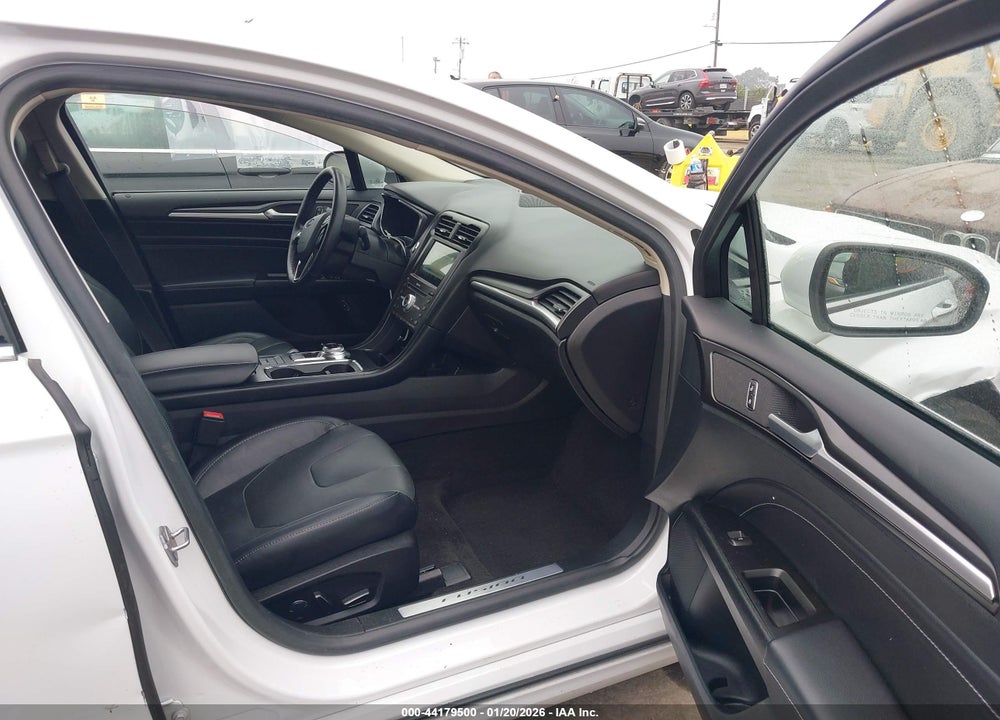 2018 FORD FUSION ENERGI TITANIUM VIN: 3FA6P0SU5JR176927