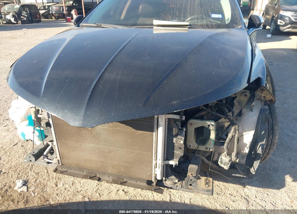 2015 LINCOLN MKZ VIN: 3LN6L2JK4FR611604