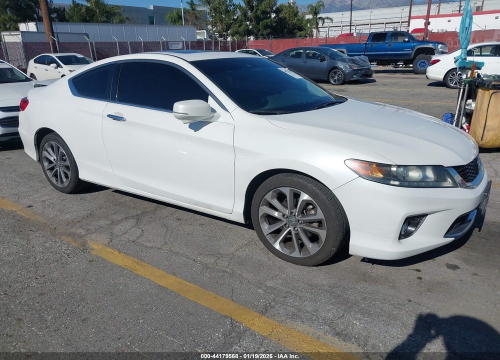 2013 HONDA ACCORD EX-L V-6 VIN: 1HGCT2B85DA009717