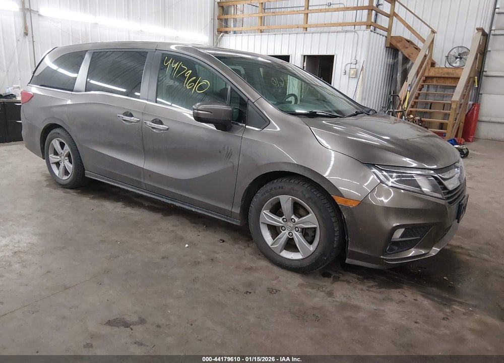 2018 HONDA ODYSSEY EX-L VIN: 5FNRL6H79JB002383