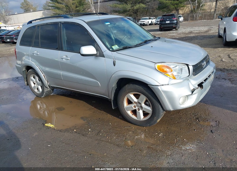 2005 TOYOTA RAV4 VIN: JTEHD20V856042348