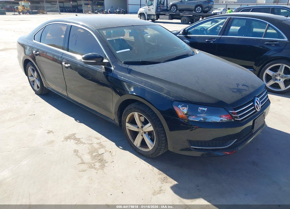 2014 VOLKSWAGEN PASSAT 1.8T SE VIN: 1VWBS7A35EC084954