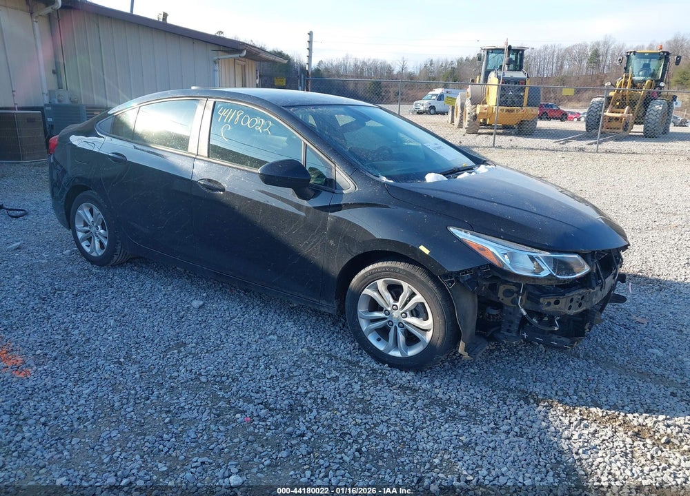 2017 CHEVROLET CRUZE LS AUTO VIN: 1G1BC5SM1H7215198
