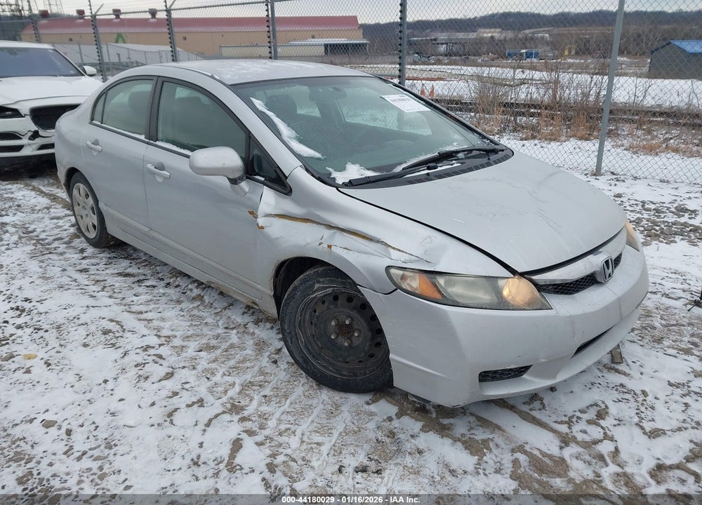 2011 HONDA CIVIC LX VIN: 2HGFA1F50BH304347