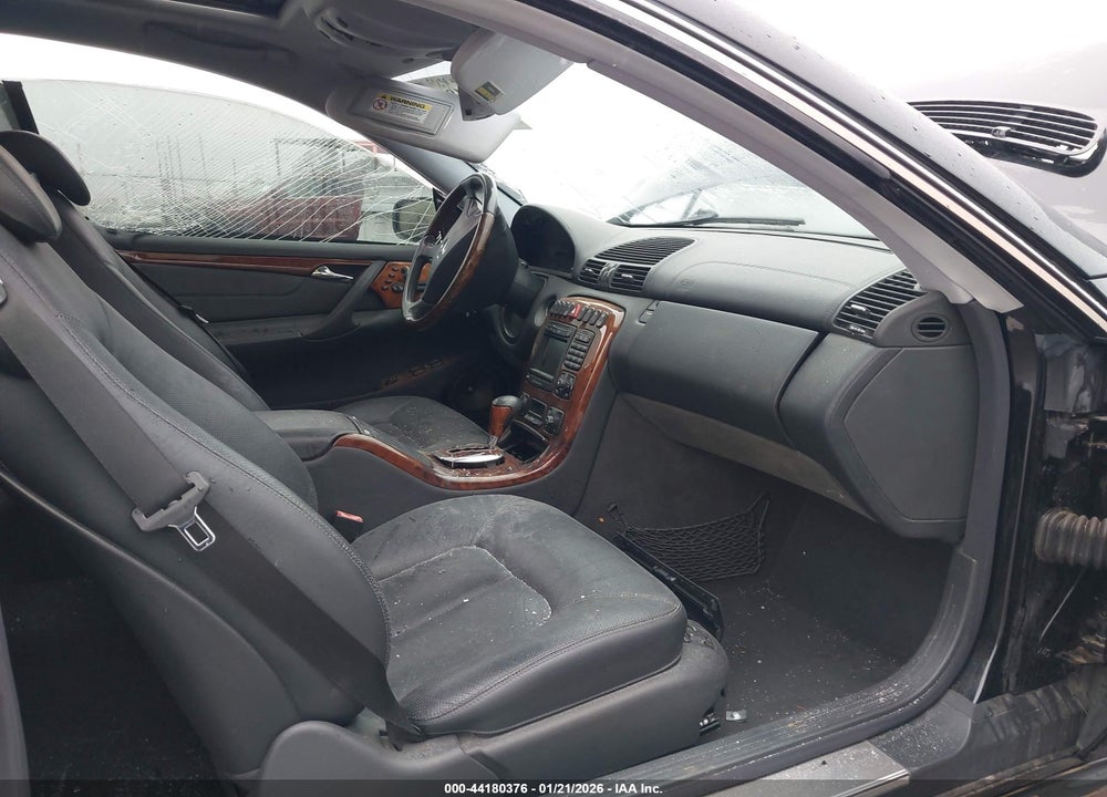 2002 MERCEDES-BENZ CL 55 AMG VIN: WDBPJ73J42A023155