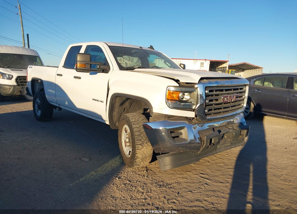 2015 GMC SIERRA 2500HD VIN: 1GT22XEG4FZ527755