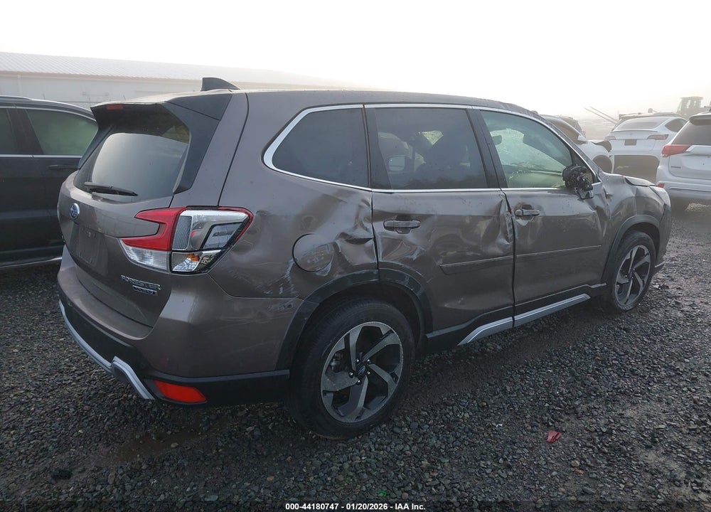 2024 SUBARU FORESTER TOURING VIN: JF2SKAMC4RH494506