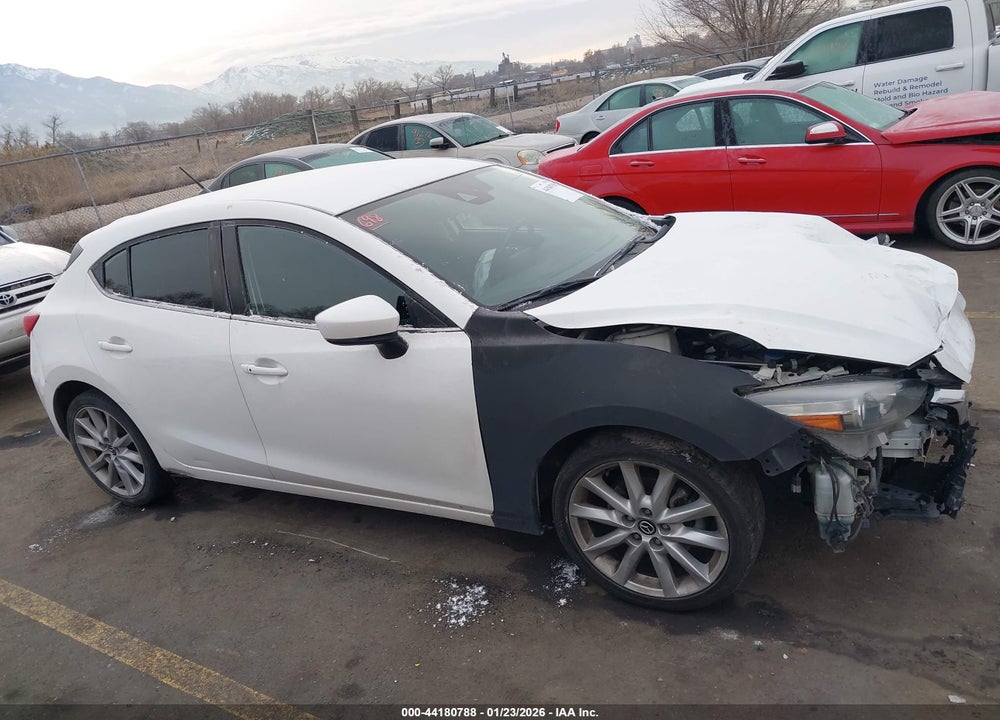 2017 MAZDA 3 TOURING VIN: JM1BN1L76H1101901