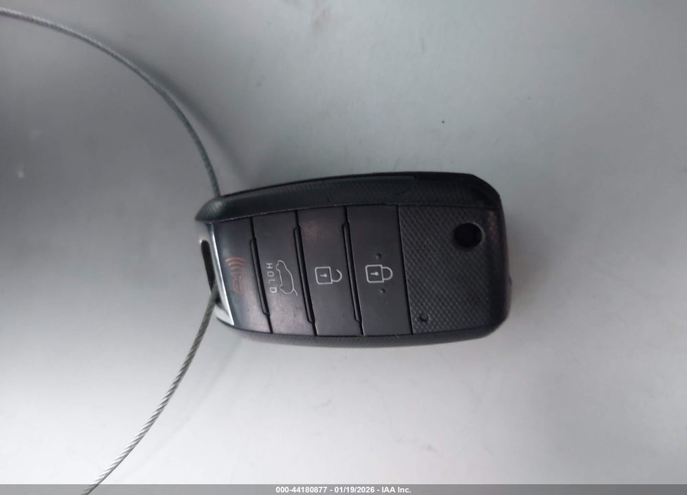 2020 KIA SORENTO 3.3L EX VIN: 5XYPH4A58LG673416