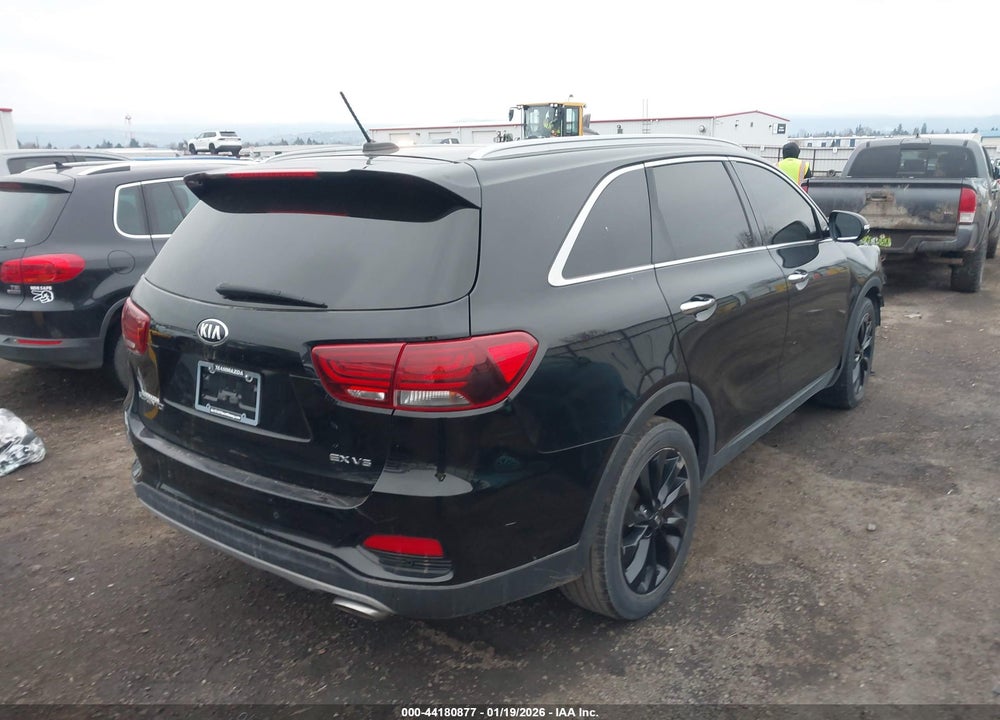 2020 KIA SORENTO 3.3L EX VIN: 5XYPH4A58LG673416
