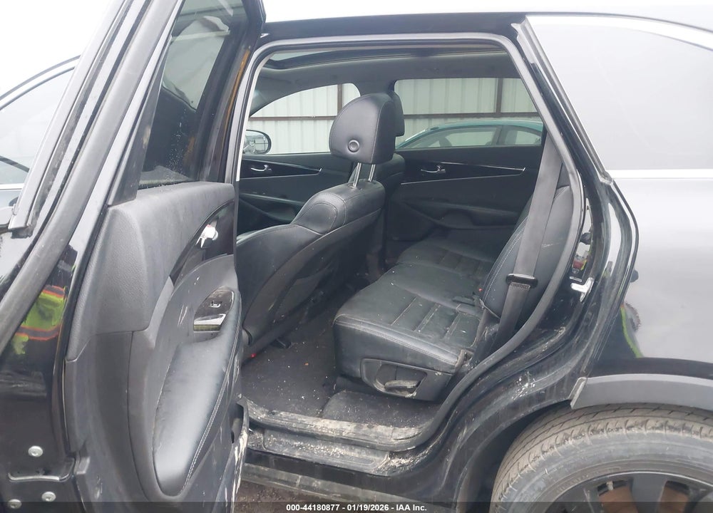 2020 KIA SORENTO 3.3L EX VIN: 5XYPH4A58LG673416