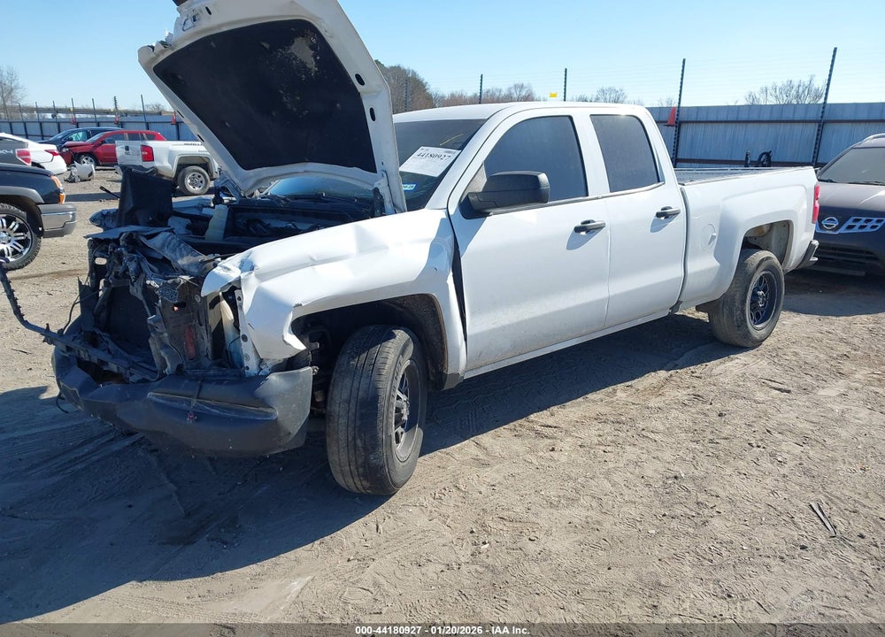 2018 CHEVROLET SILVERADO 1500 WT VIN: 1GCRCNEC5JZ307899