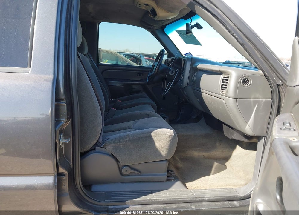 2005 CHEVROLET SILVERADO 1500 Z71 VIN: 2GCEK13TX51368161