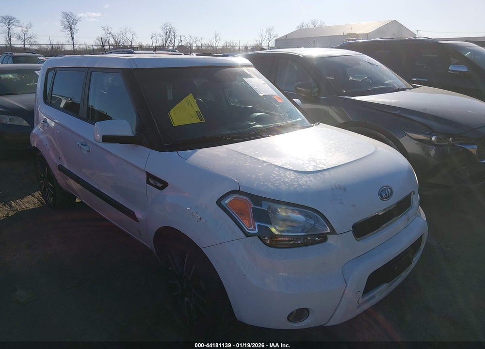 2011 KIA SOUL + VIN: KNDJT2A21B7729433