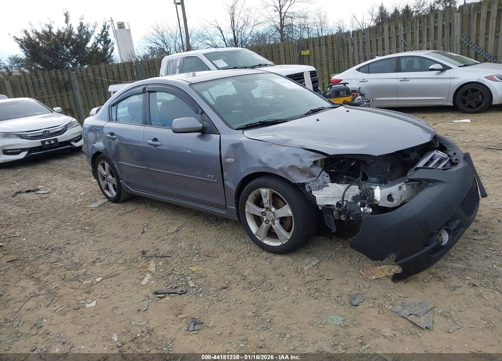 2004 MAZDA 3 S VIN: JM1BK323241175748