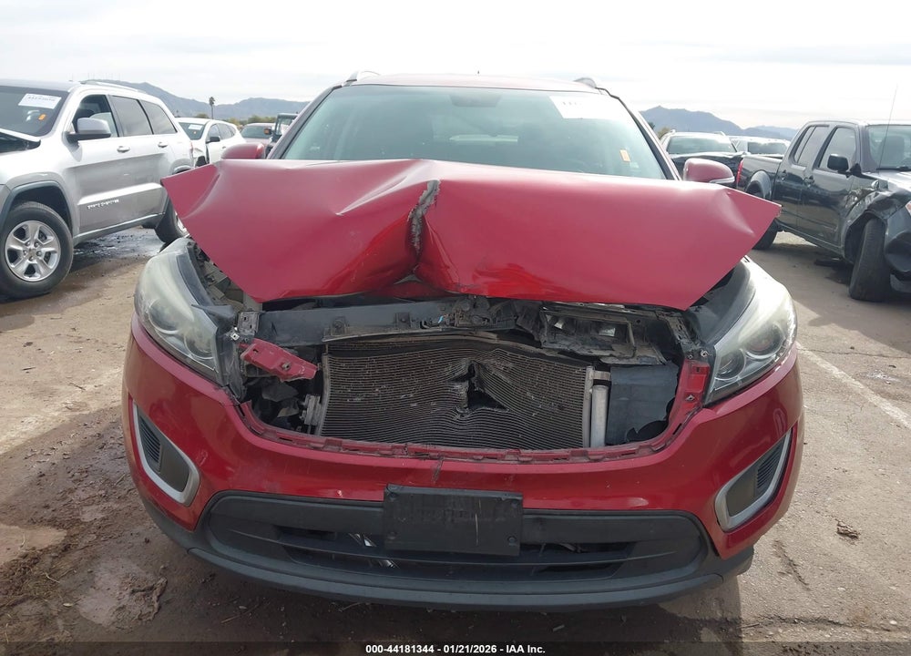 2018 KIA SORENTO 3.3L LX VIN: 5XYPG4A55JG346391