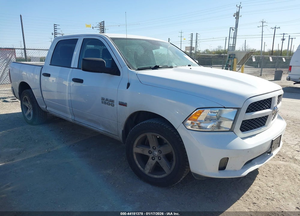 2015 RAM 1500 EXPRESS VIN: 1C6RR6KTXFS668822