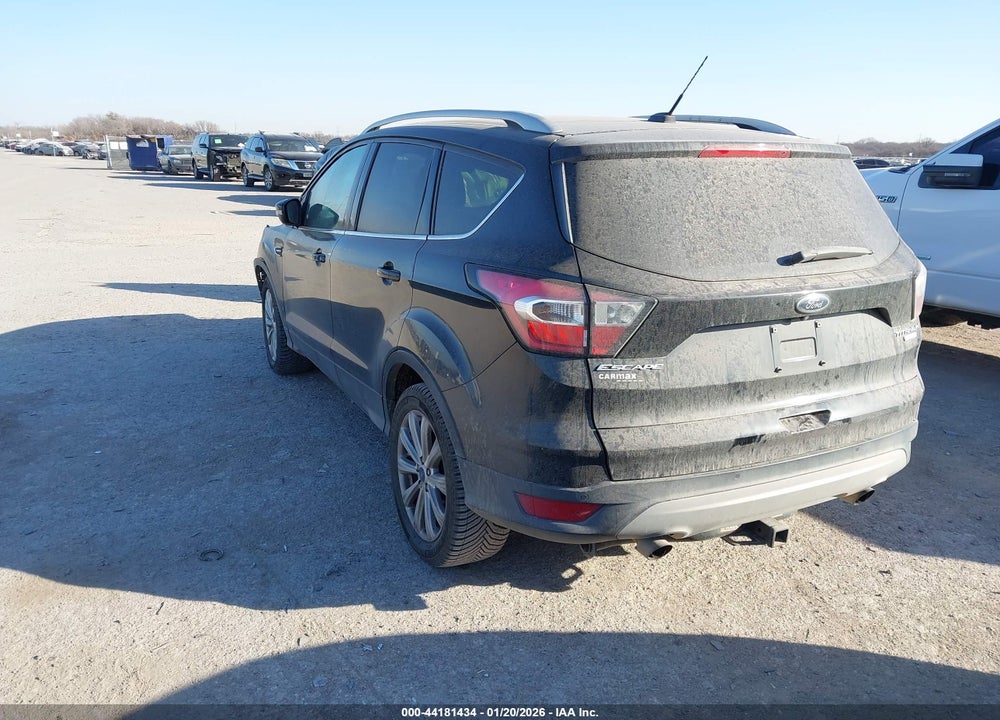 2017 FORD ESCAPE TITANIUM VIN: 1FMCU0JD7HUC33327