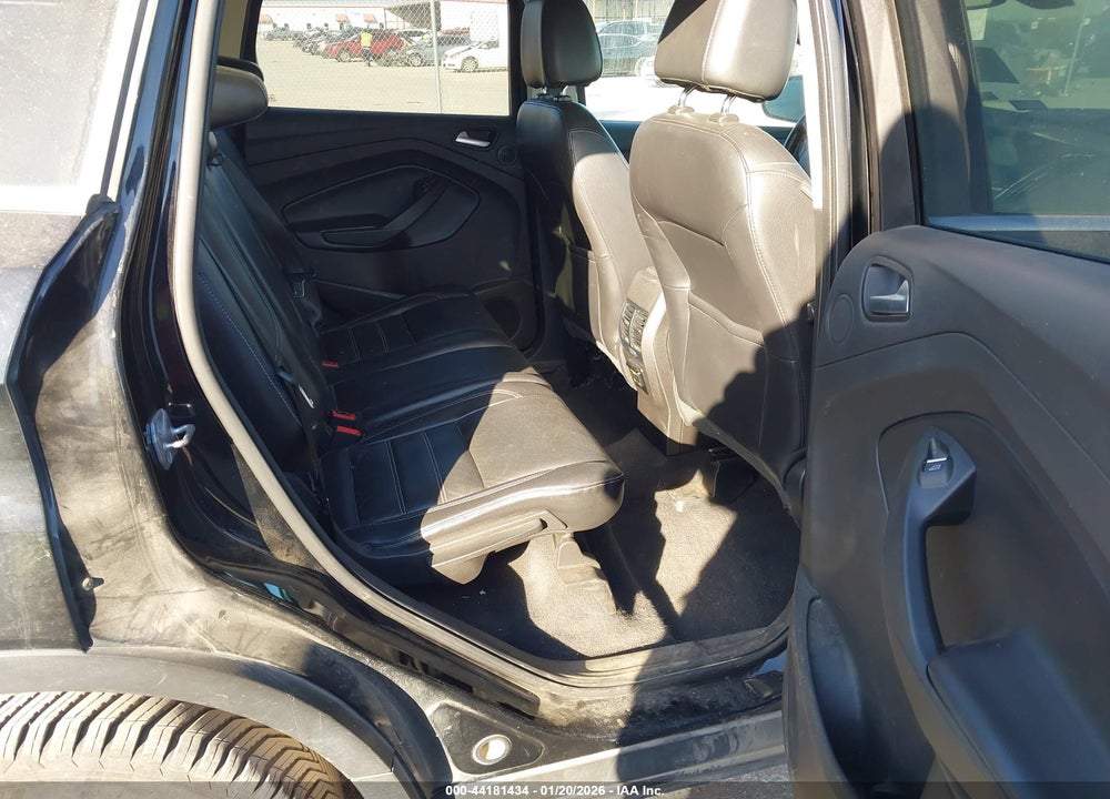 2017 FORD ESCAPE TITANIUM VIN: 1FMCU0JD7HUC33327
